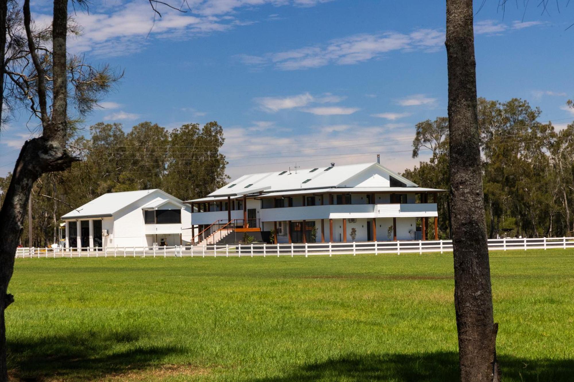 Neat Acres Farmhouse Darawank Exterior foto